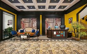 Eden Central Hotel & Spa